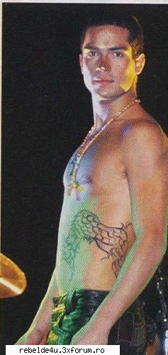 dea dea...vatzy obisnuit ...picz>:) - schwarz_girl_heart - Poncho