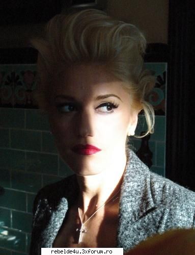 gwen stefani - miky_16 - Music...