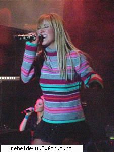 poze - schwarz_girl_heart - Anahi