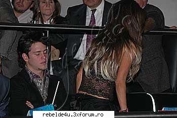 poze - schwarz_girl_heart - Anahi