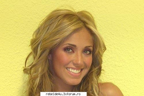 poze - schwarz_girl_heart - Anahi