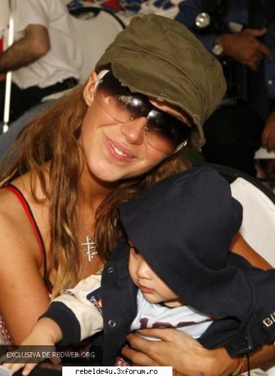 poze - schwarz_girl_heart - Anahi