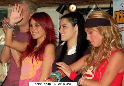 poze k fetele din rebelde - anita1907 - Y soy rebelde.....