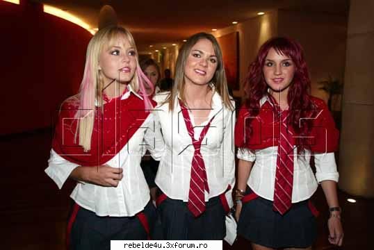poze k fetele din rebelde - miky_16 - Y soy rebelde.....