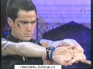 rbd la otro rollo - schwarz_girl_heart - Y soy rebelde.....