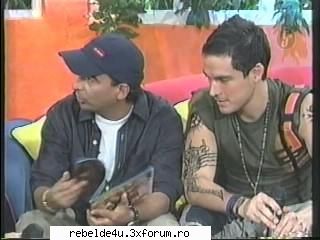 rbd la otro rollo - schwarz_girl_heart - Y soy rebelde.....