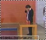 scene din novela - schwarz_girl_heart - Y soy rebelde.....