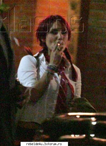 toti membrii rbd fumeaza!!! - schwarz_girl_heart - Y soy rebelde.....
